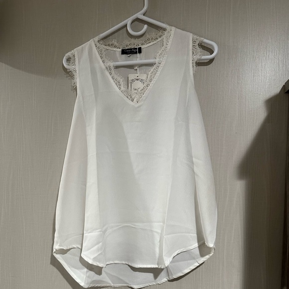 Boutique bought tunic top - Picture 1 of 4